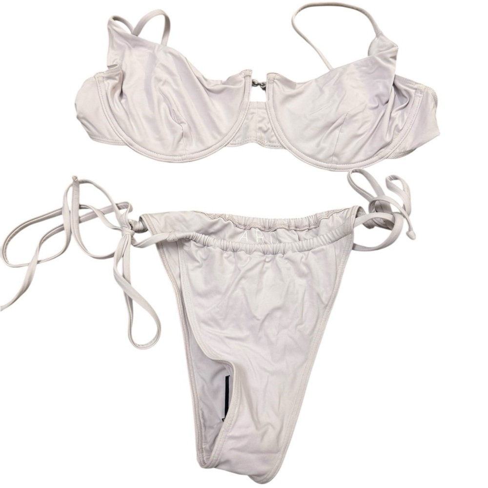 ARQ Bikini Set